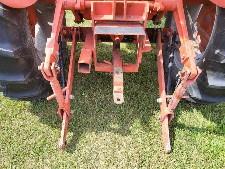 allis-chalmers-wd-tractor-image-36