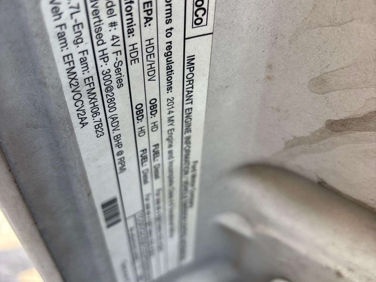 2014-ford-f550-image-19