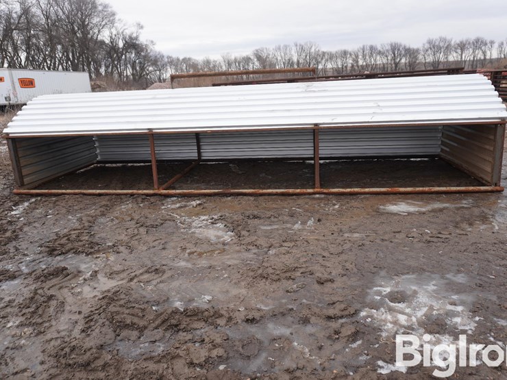wolles-24'-calf-shelter-image-2