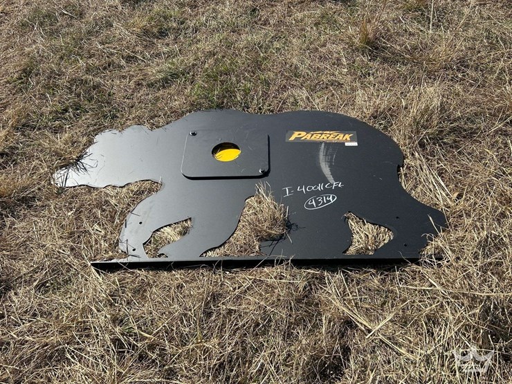 2025-pabreak-bear-silhouette-shooting-target-image-1