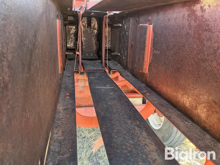 1989-hesston-4650-image-18