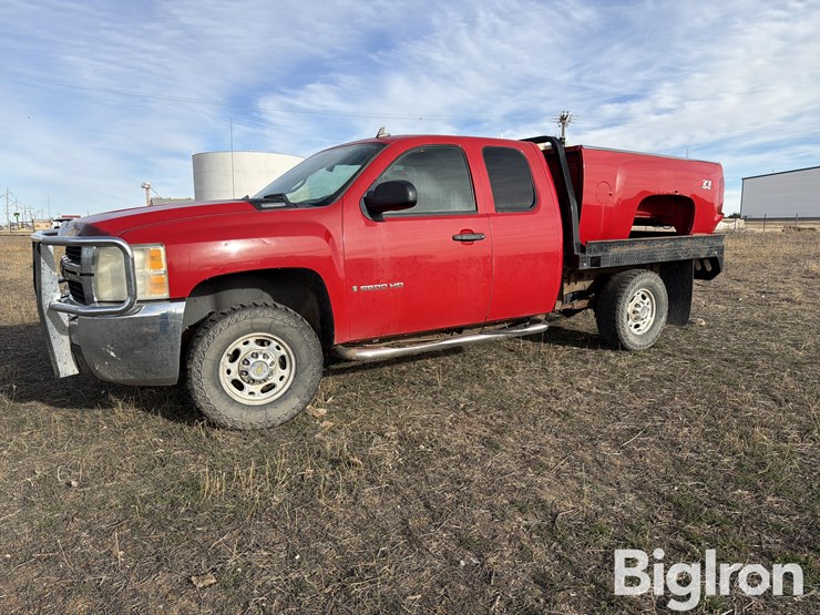 2007-chevrolet-silverado-2500-image-1