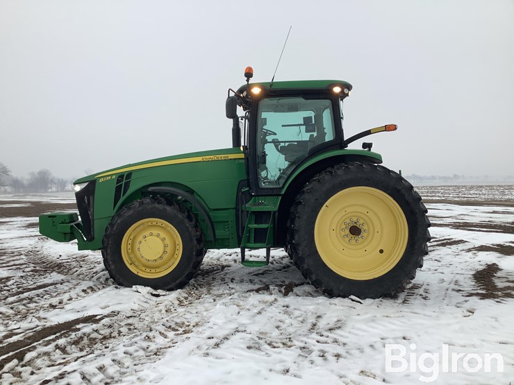 2012-john-deere-8235r-image-8