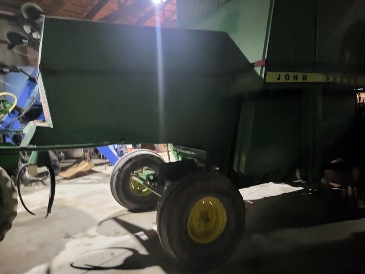 john-deere-4400-image-31