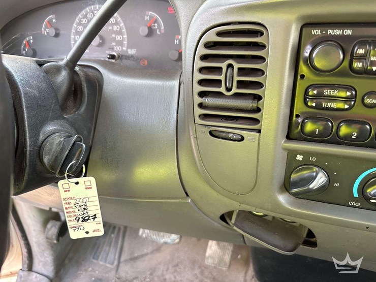 2001-ford-f150-image-14