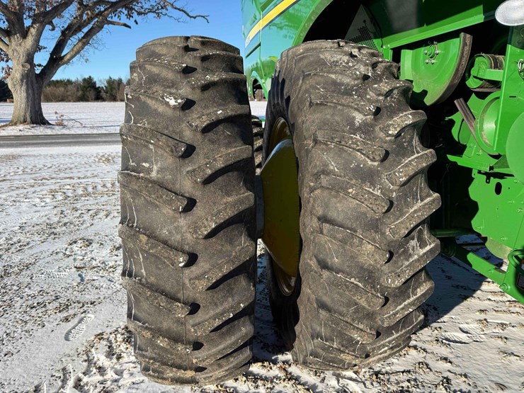 2016-john-deere-s660-image-23