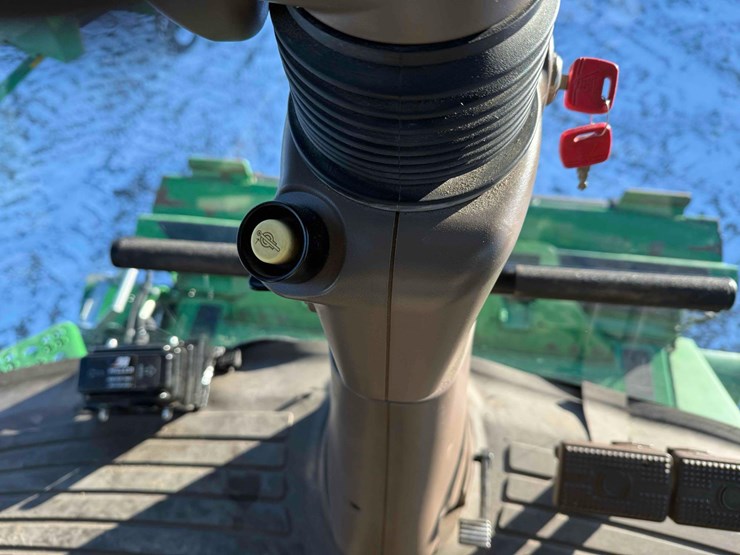 2016-john-deere-s660-image-64