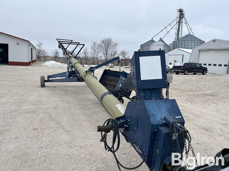 2015-harvest-international-h1372-image-14