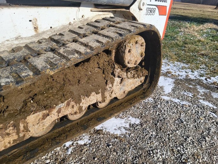 2017-bobcat-t630-image-17