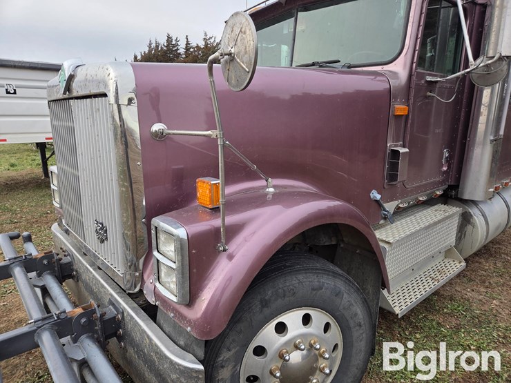 1998-international-9300-image-15