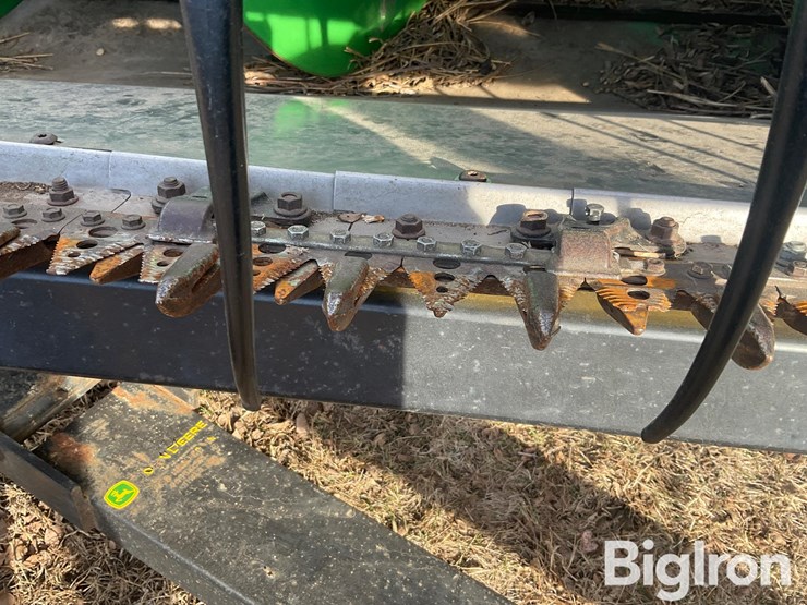 2004-john-deere-635f-image-16