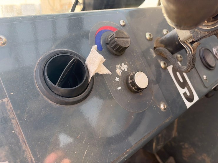 gehl-rs8-44-image-24