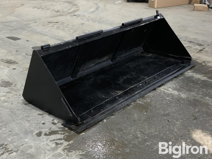 72"-general-purpose-skid-steer-bucket-image-3