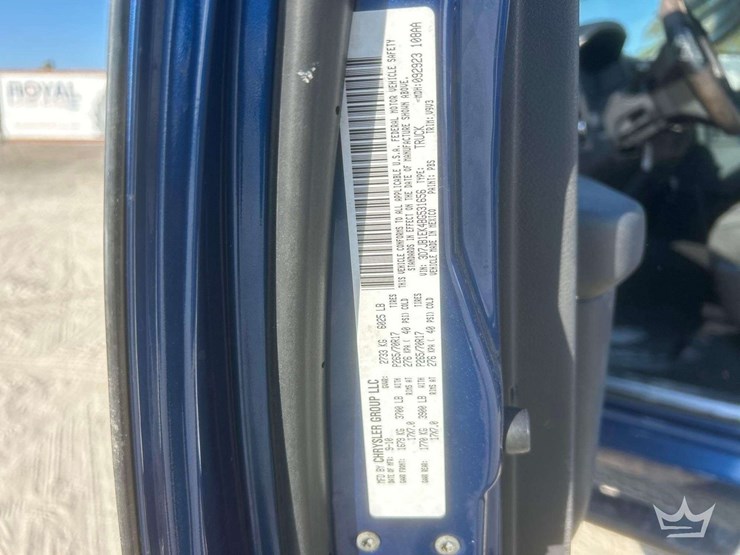 2011-dodge-1500-image-5