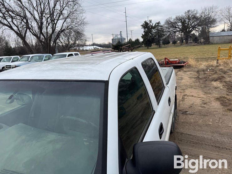 2006-chevrolet-silverado-1500-image-14