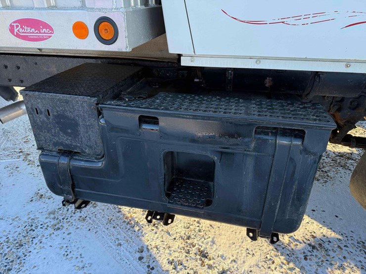 1996-ford-l-image-22