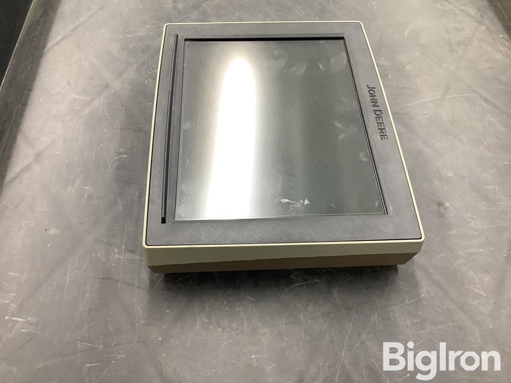 2023-john-deere-4600-image-4