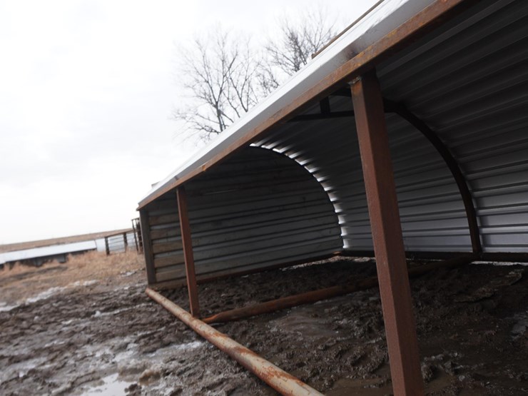 wolles-24'-calf-shelter-image-16