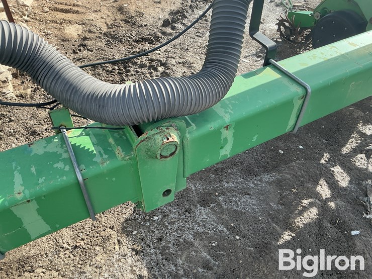 john-deere-7300-image-16