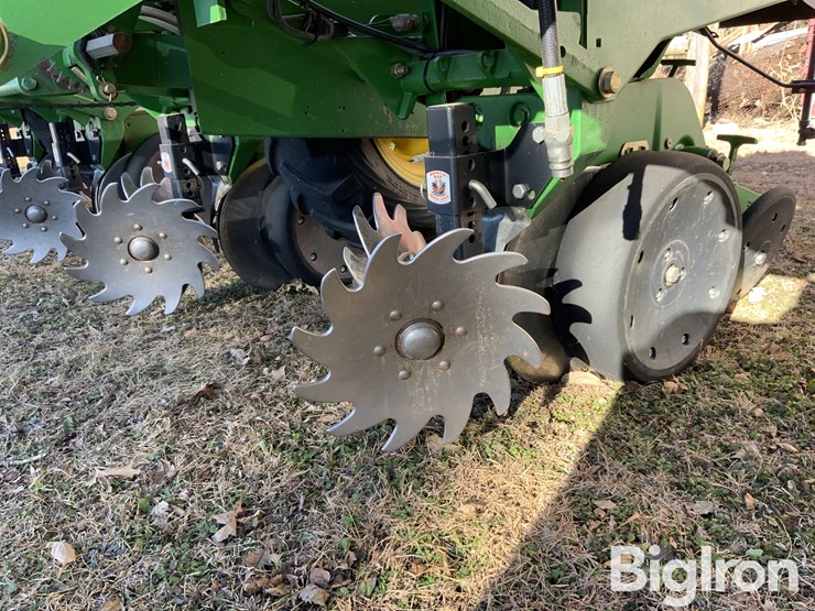 2007-john-deere-1710-image-14