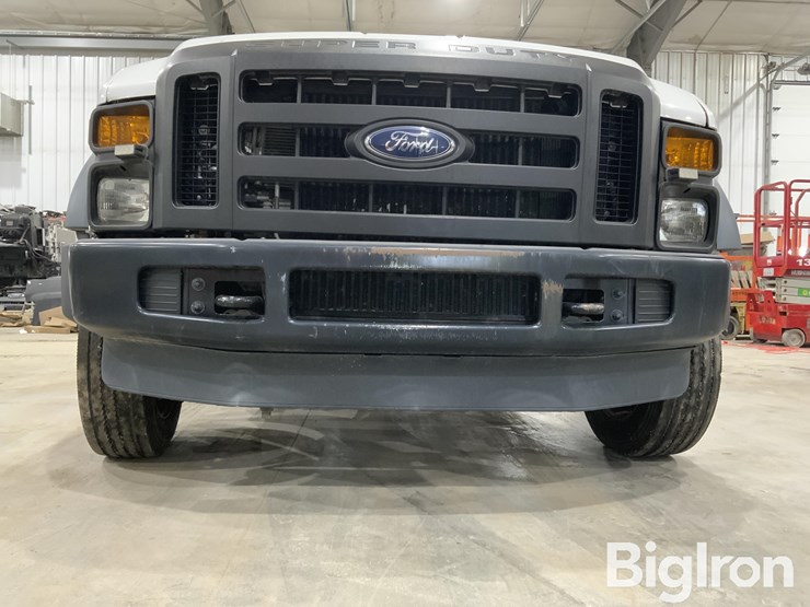 2008-ford-f550-xl-image-9