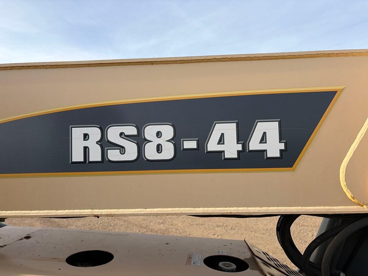 gehl-rs8-44-image-10