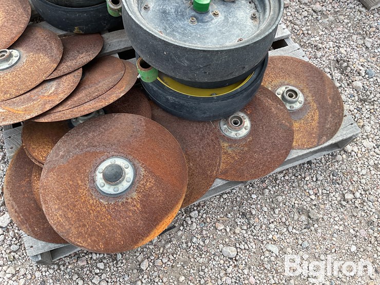 john-deere-8-image-14