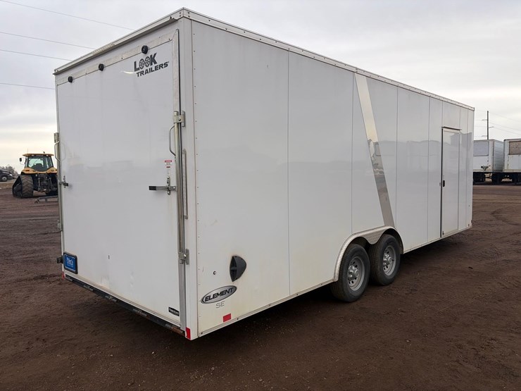 2023-look-enclosed-trailer-image-3