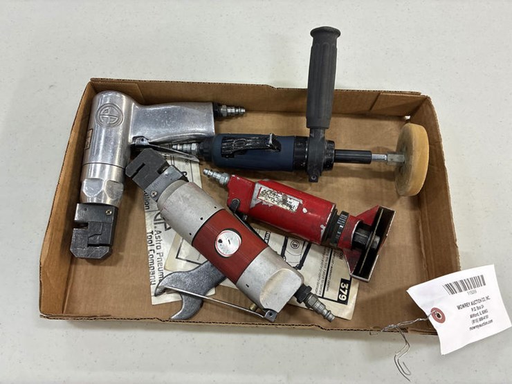 #115299-•-assortment-air-tools-image-1