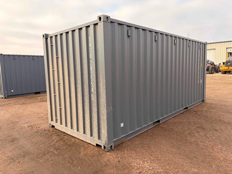 2025-shipping-container-image-3