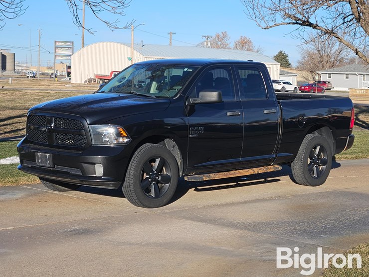 2019-ram-1500-tradesman-image-1