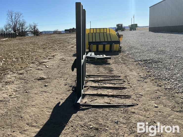 custom-assembled-bale-fork/hay-head-image-4