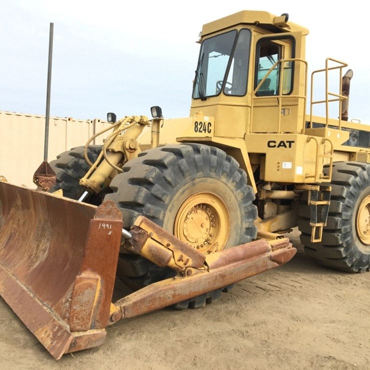 1982 CATERPILLAR 824C