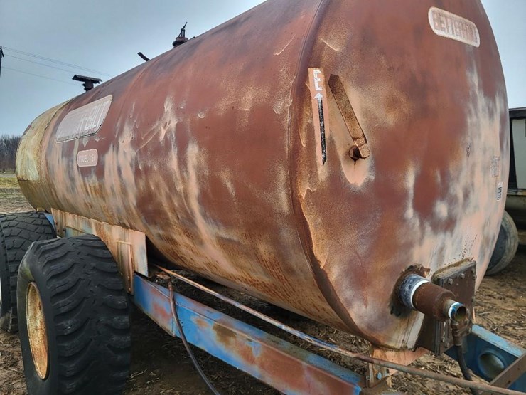 better-built-3150-tank-wagon-image-26