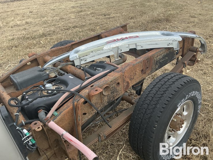 2006-gmc-sierra-2500-image-17