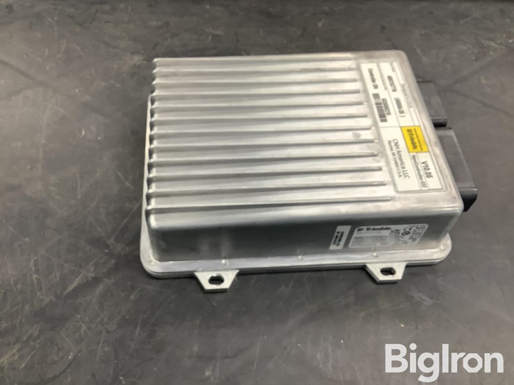 2023-trimble-48036776-nav-controller-iii-image-2