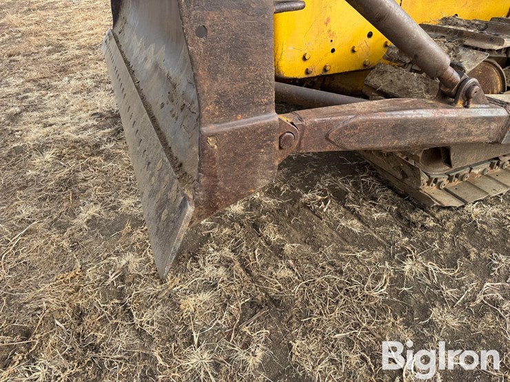 caterpillar-d6-image-9