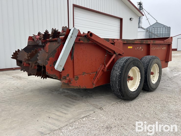 new-holland-195-image-5