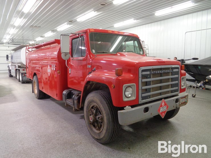 1985-international-s1954-image-3