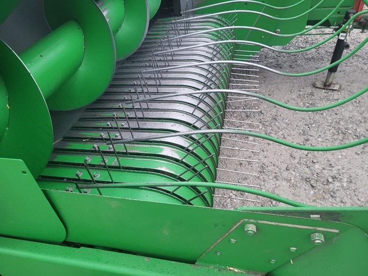 john-deere-348-image-42