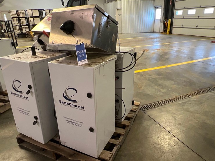 earth-cam-security-tower-image-4