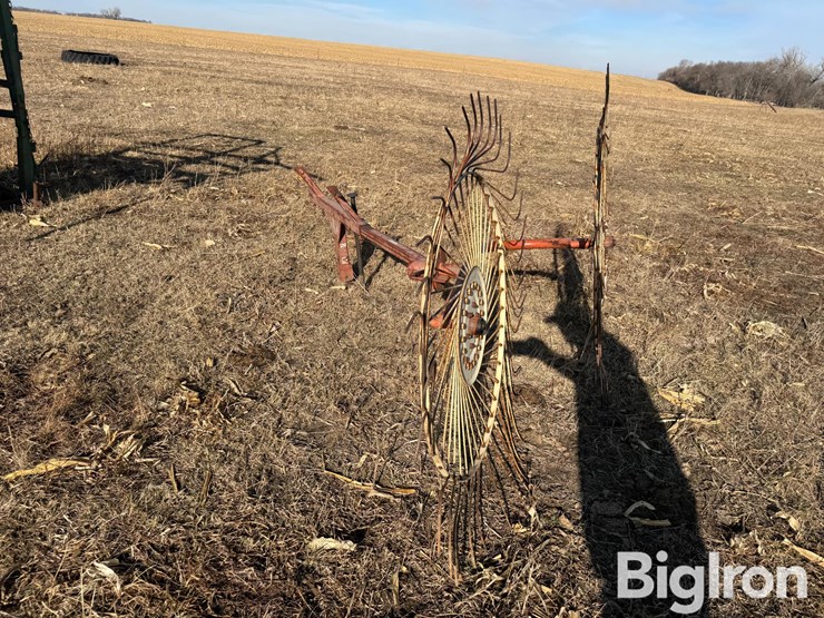 3-pt-hay-inverter-rake-image-9