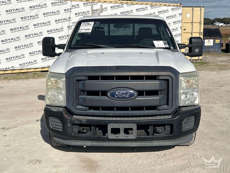 2012-ford-f350-image-29