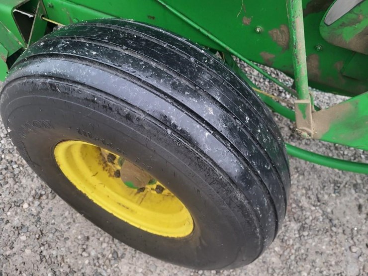 john-deere-348-image-18