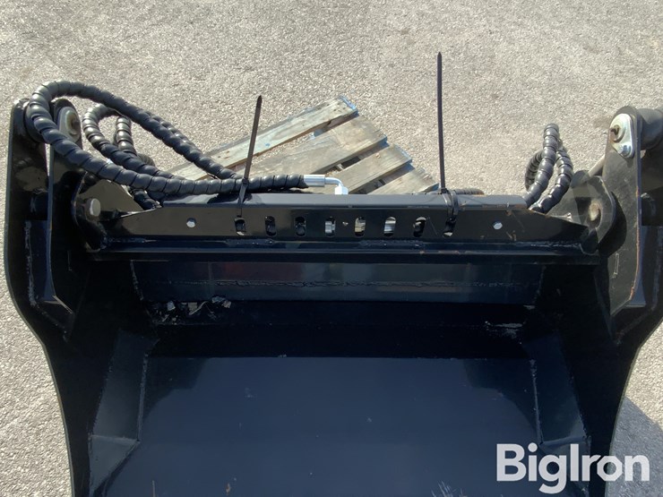 2025-giyi-gy-xkh39f-mini-skid-steer-loader-4-in-1-bucket-image-18