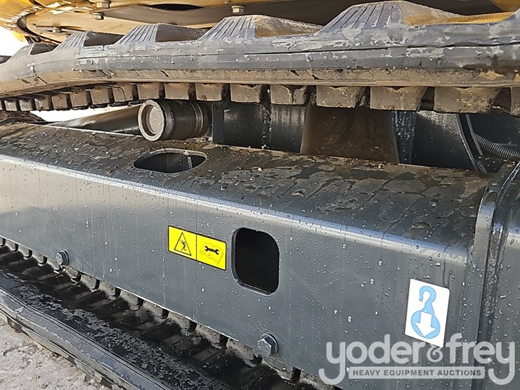 2024-komatsu-pc55mr-image-11