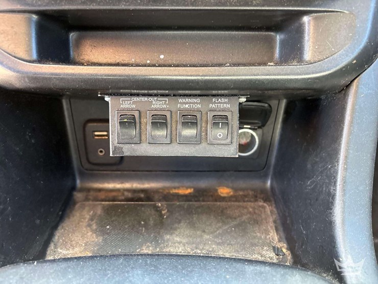 2017-chevrolet-colorado-image-24