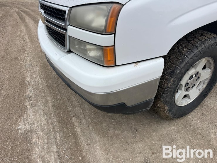 2006-chevrolet-silverado-1500-image-9