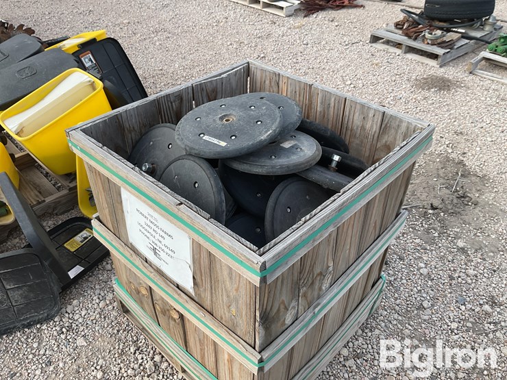 john-deere-8-image-1