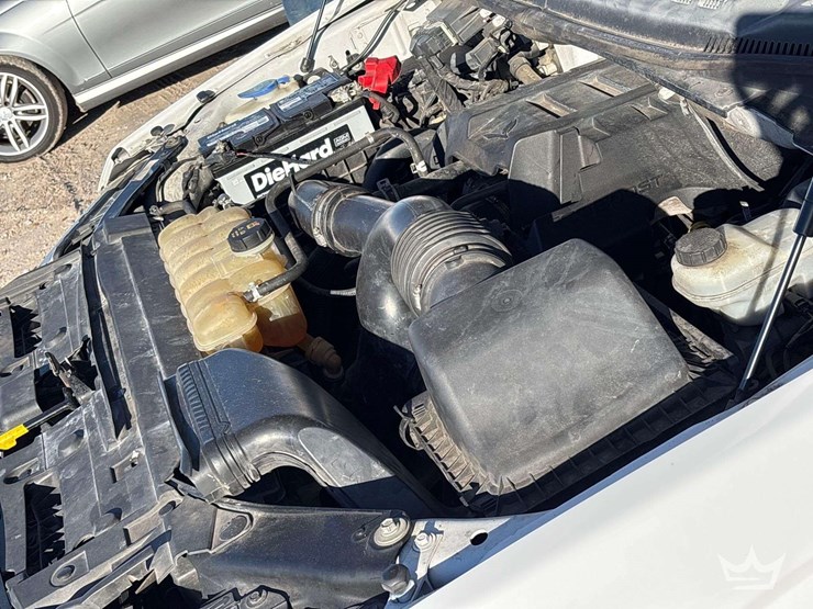 2015-ford-f150-image-12